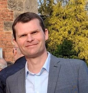 Triff Dennis am Samstag, 28.März ab 10 Uhr  bei „Kieken un Köpen“