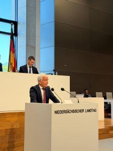 Frank Schmädeke setzt im Landtag klare Akzente für Landwirtschaft und Naturschutz